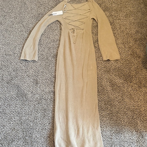 Elegant Tan NA-KD Long Sleeve Dress - Picture 6 of 7
